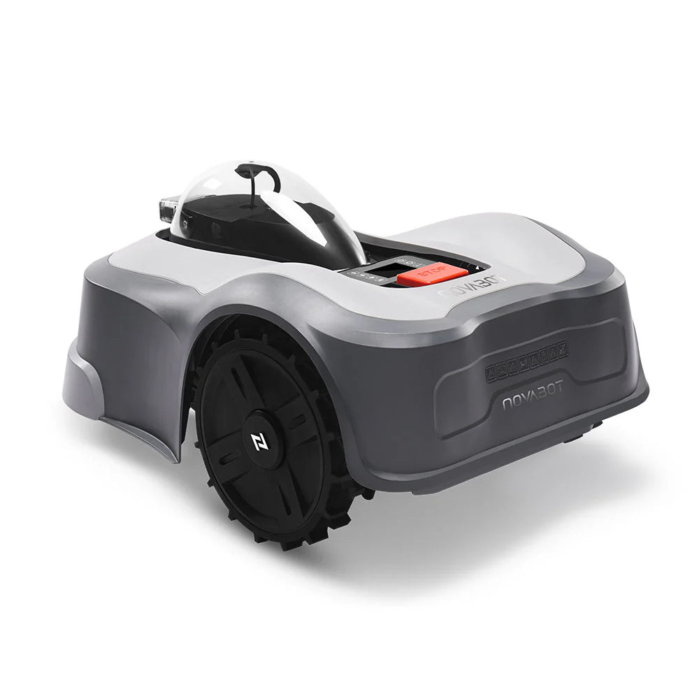 NOVABOT Robot tondeuse N2000 - 5000m² - GPS - sans câble - noir - Livraison 30 avril